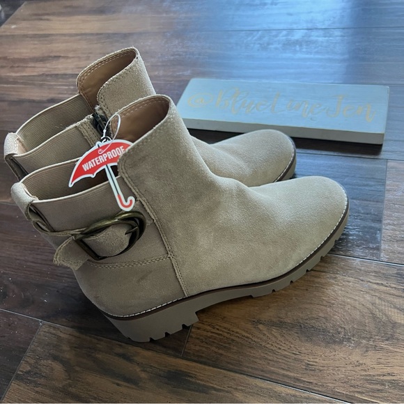 Blondo Dakota Waterproof Boots NWT - Picture 3 of 9